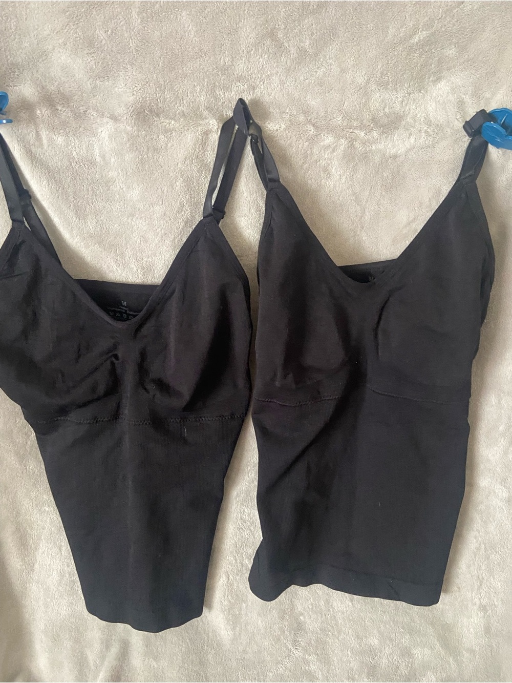 Black Seamless Shaping Camisole Tank Duo from Shein. Size M